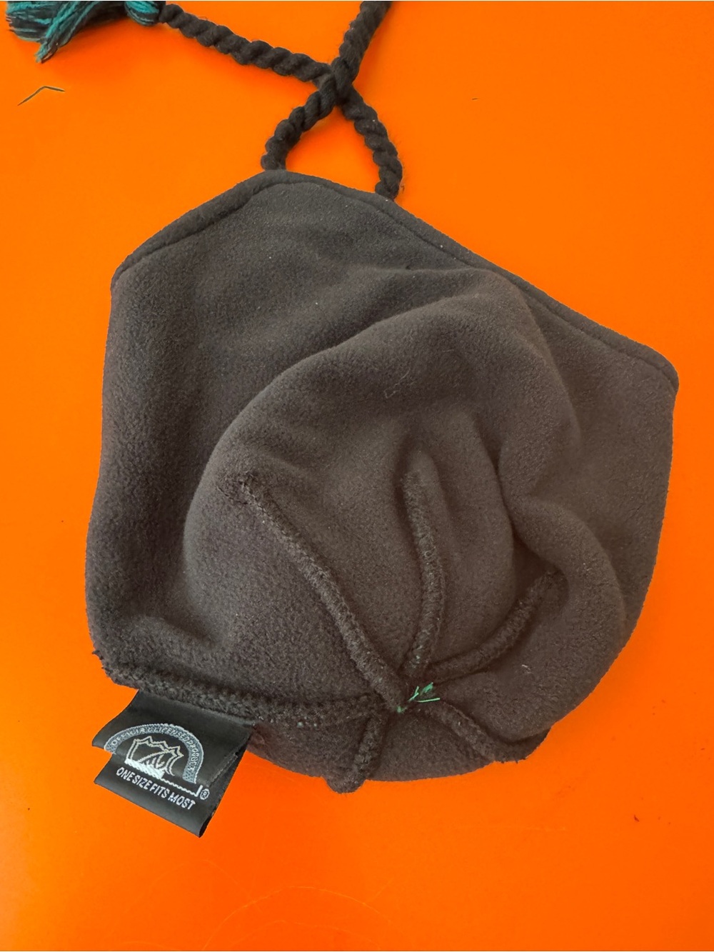 NWOT- SAN JOSE SHARK GEAR- SCARF AND 2 HATS! GREAT PACKAGE FOR SHARK TANK GEAR. - Picture 7 of 11